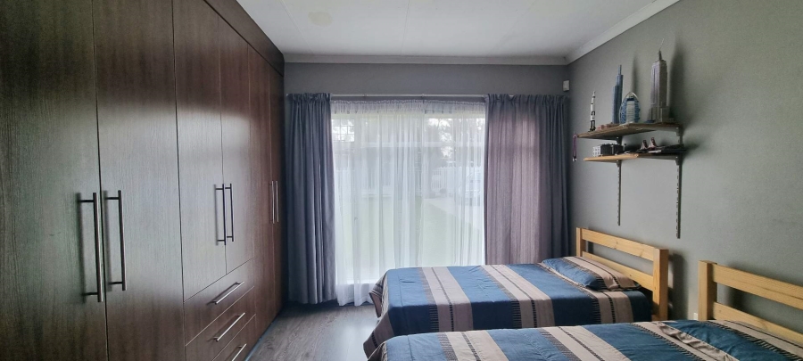 3 Bedroom Property for Sale in Langenhovenpark Free State
